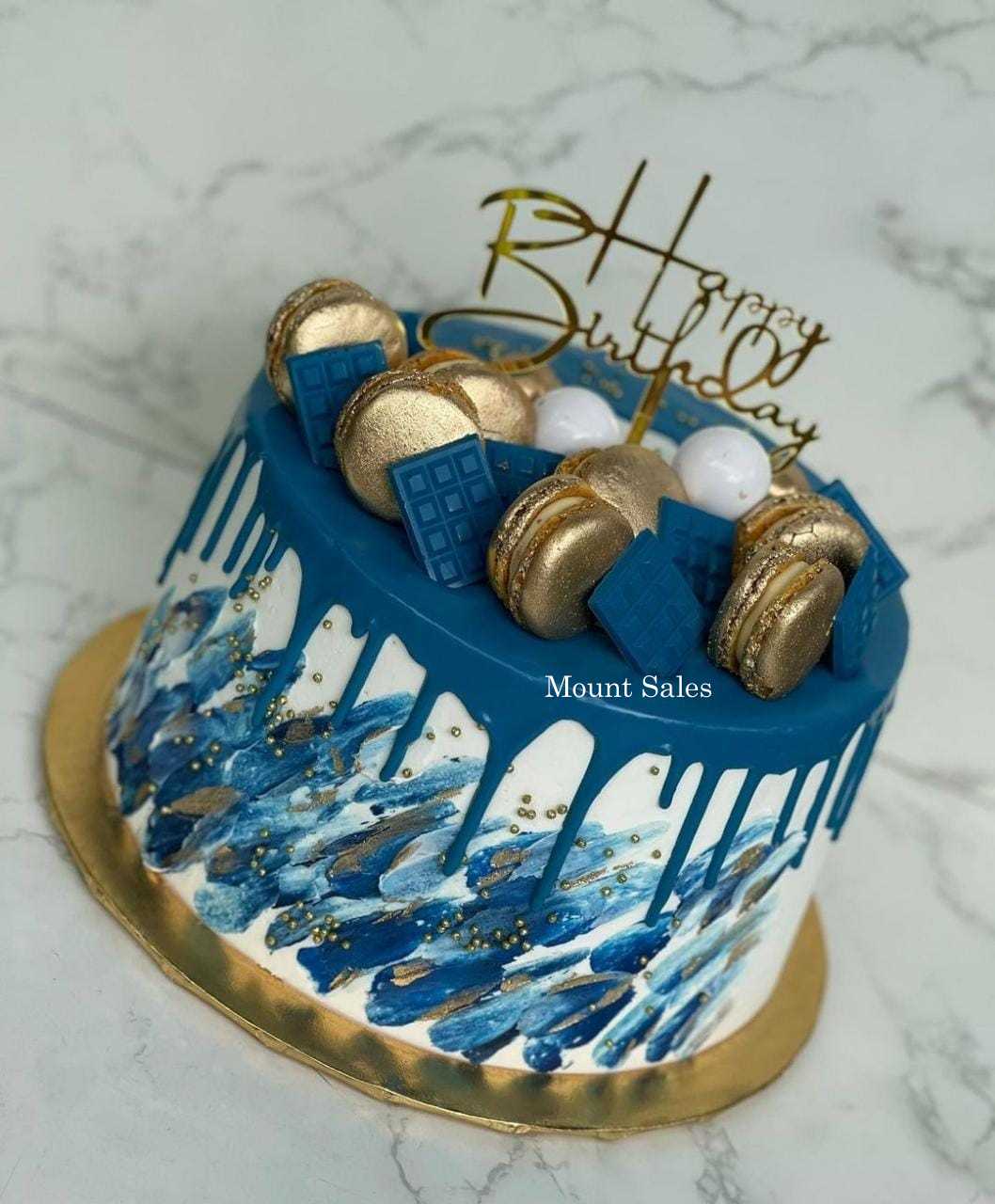 Premium RED N White Velvet Cake